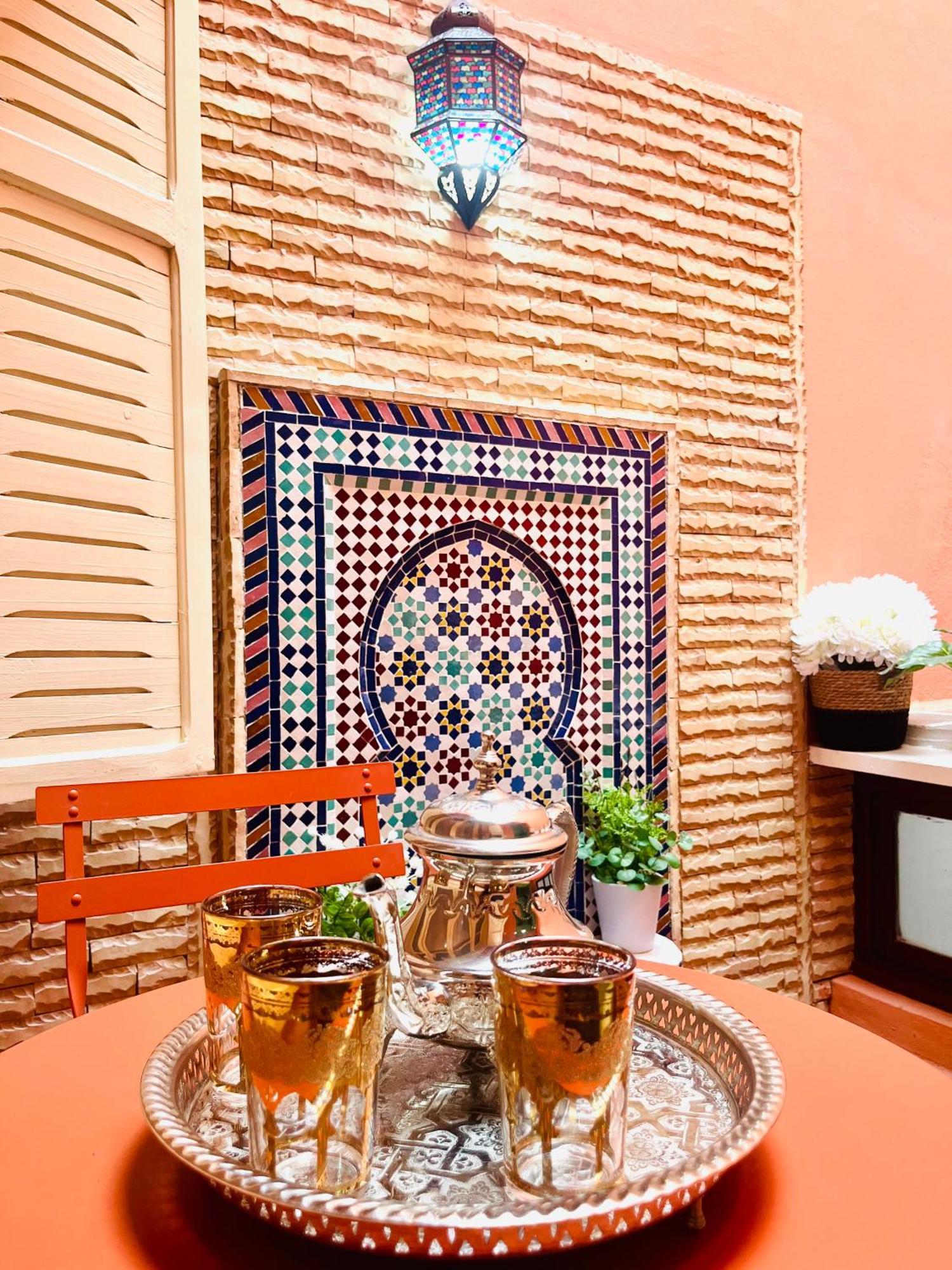 Apartment With Ac, Patio And Rooftop Appartement Climatise Avec Patio Et Toit Terrasse Marrakesh Esterno foto